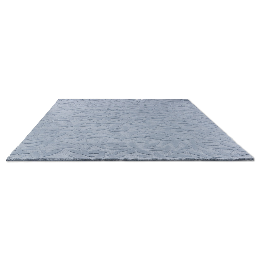 Cleavers Rug | Size: 250 × 350 cm