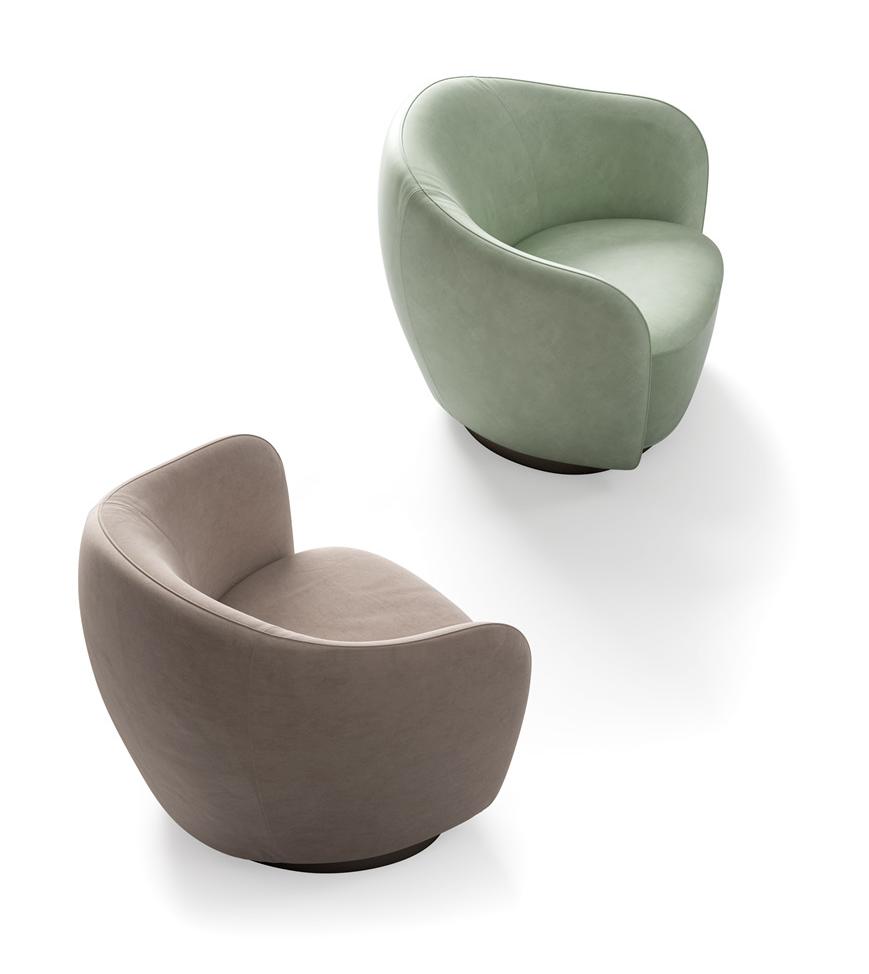 Isabel Armchair | Upholstery: Leather type A