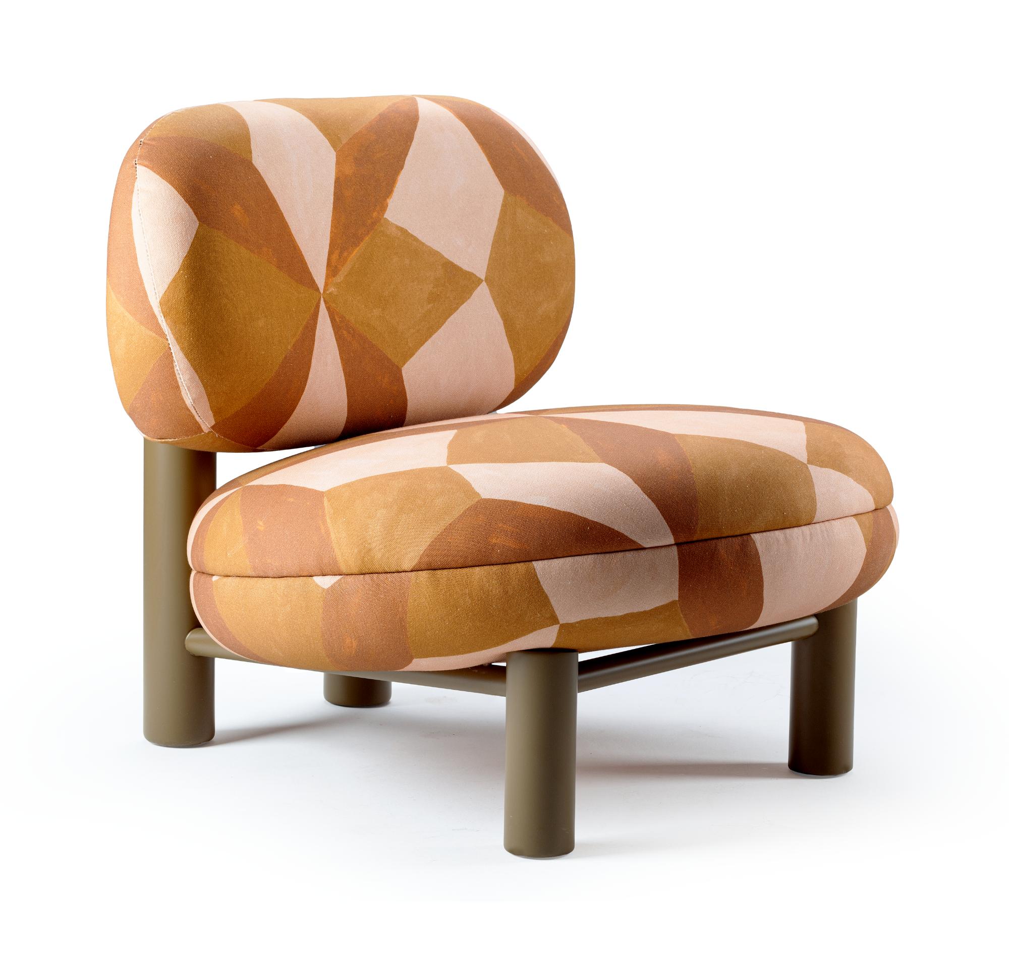 Aimi Modern Armchair