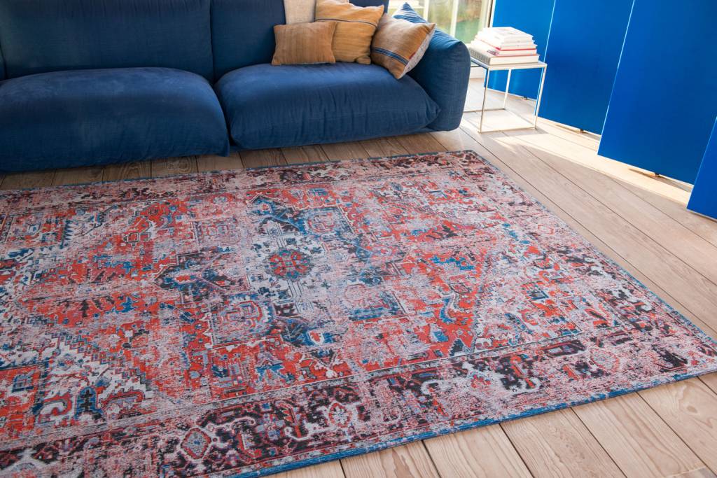 Classic Brick Rug | Size: 140 × 200 cm