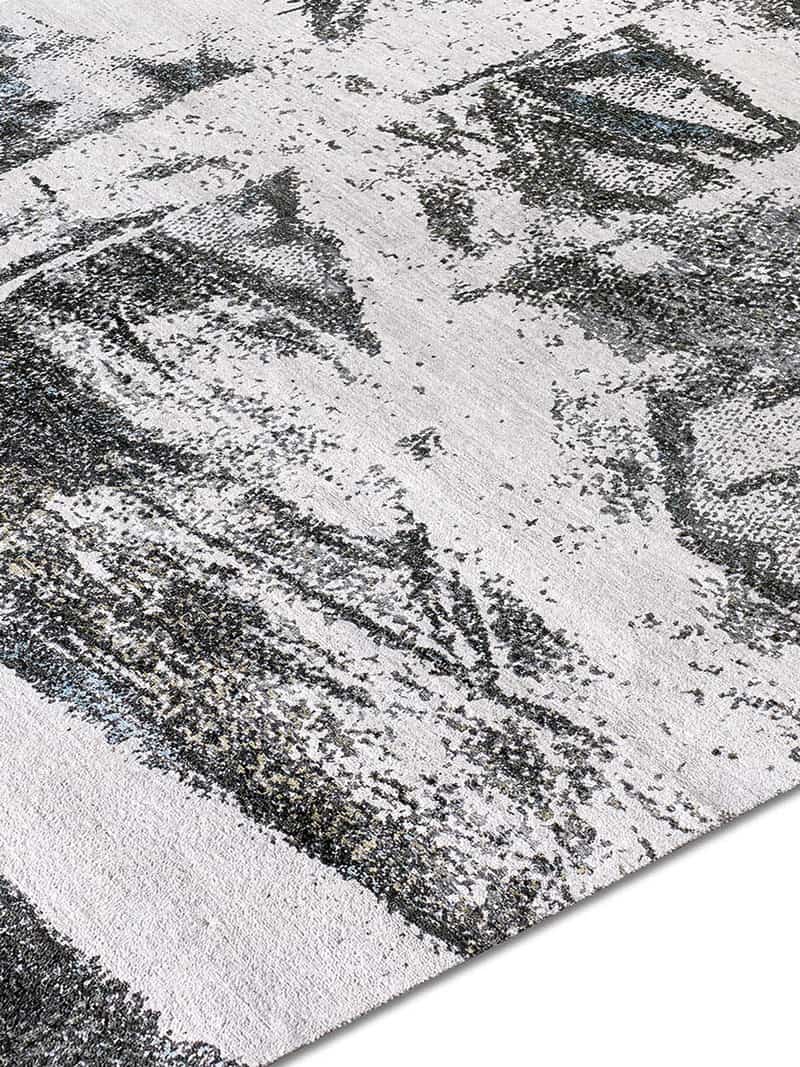 Green Rust Rug | Size: 183 × 274 cm
