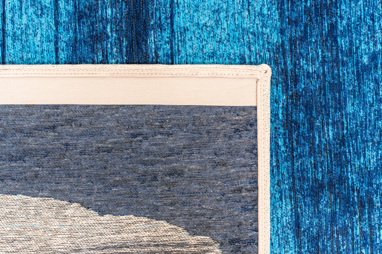 Brush Diva Blue Premium Belgian Rug | Size: 140 × 200 cm