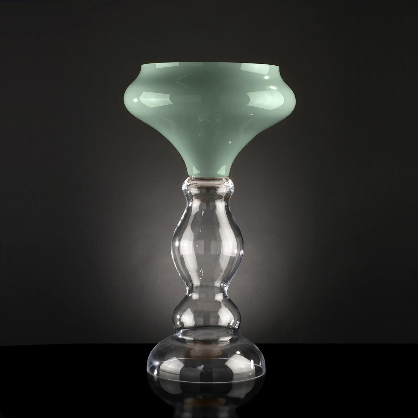 Zeus Neo Handcrafted Vase
