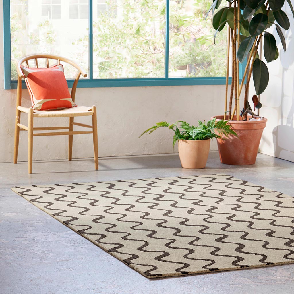 Ribbon Rug | Size: 250 × 350 cm