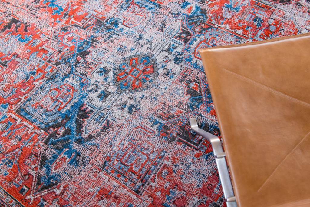 Classic Brick Rug | Size: 140 × 200 cm