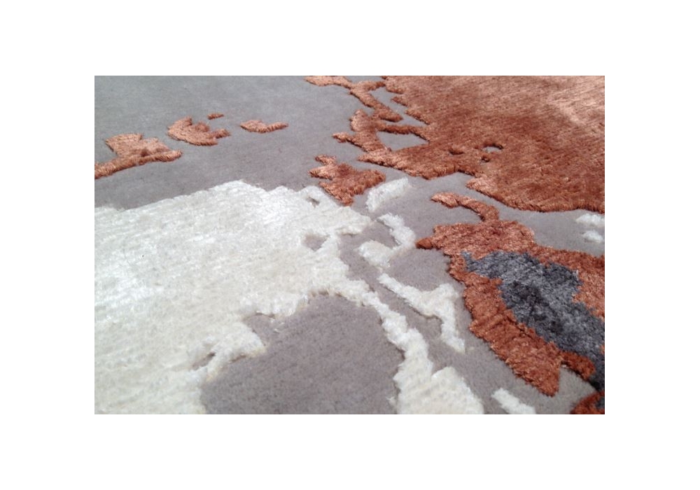 Bridge Rug | Size: 250 × 350 cm