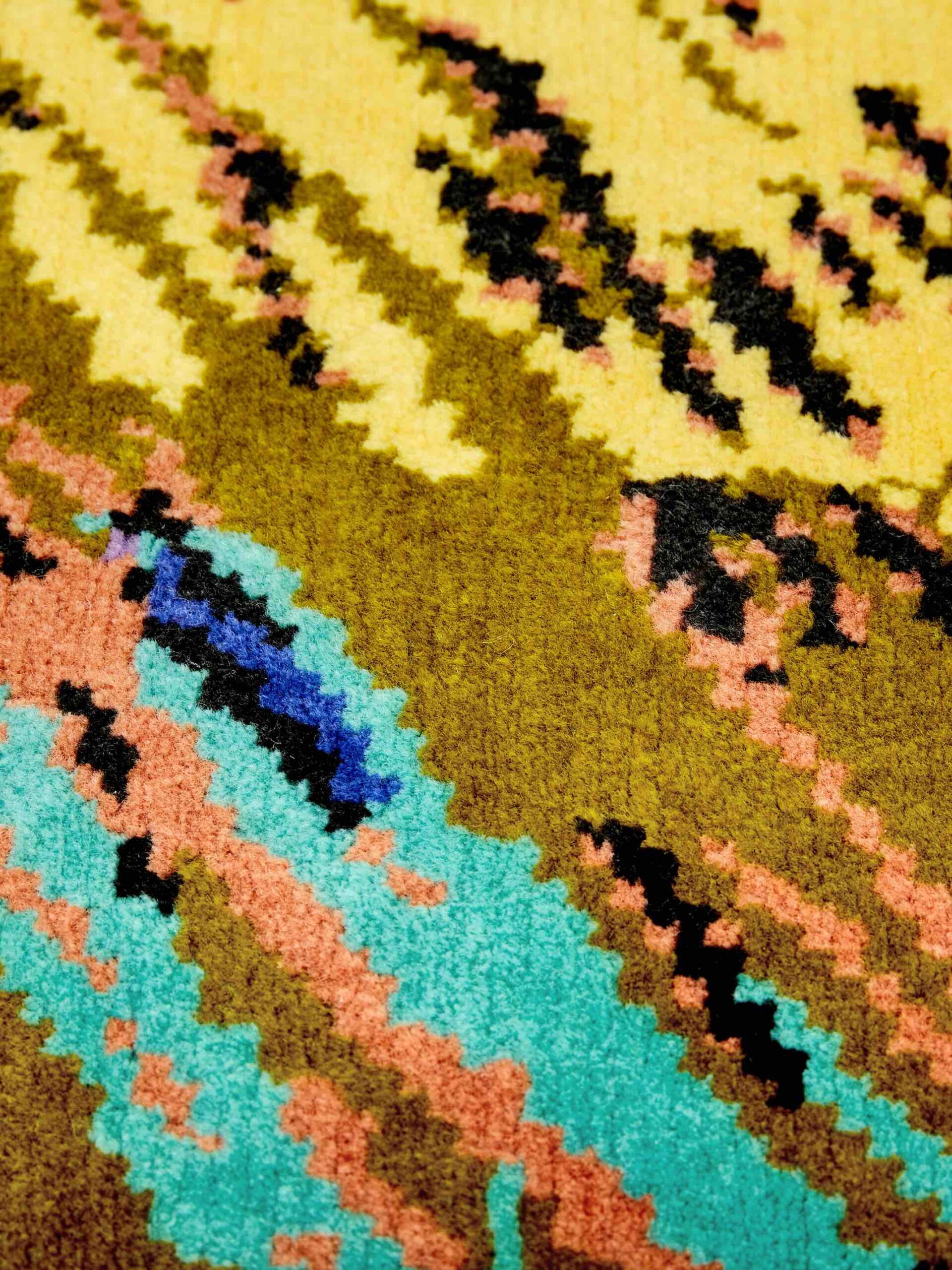 Disappearing Spectrum Irregular Rug