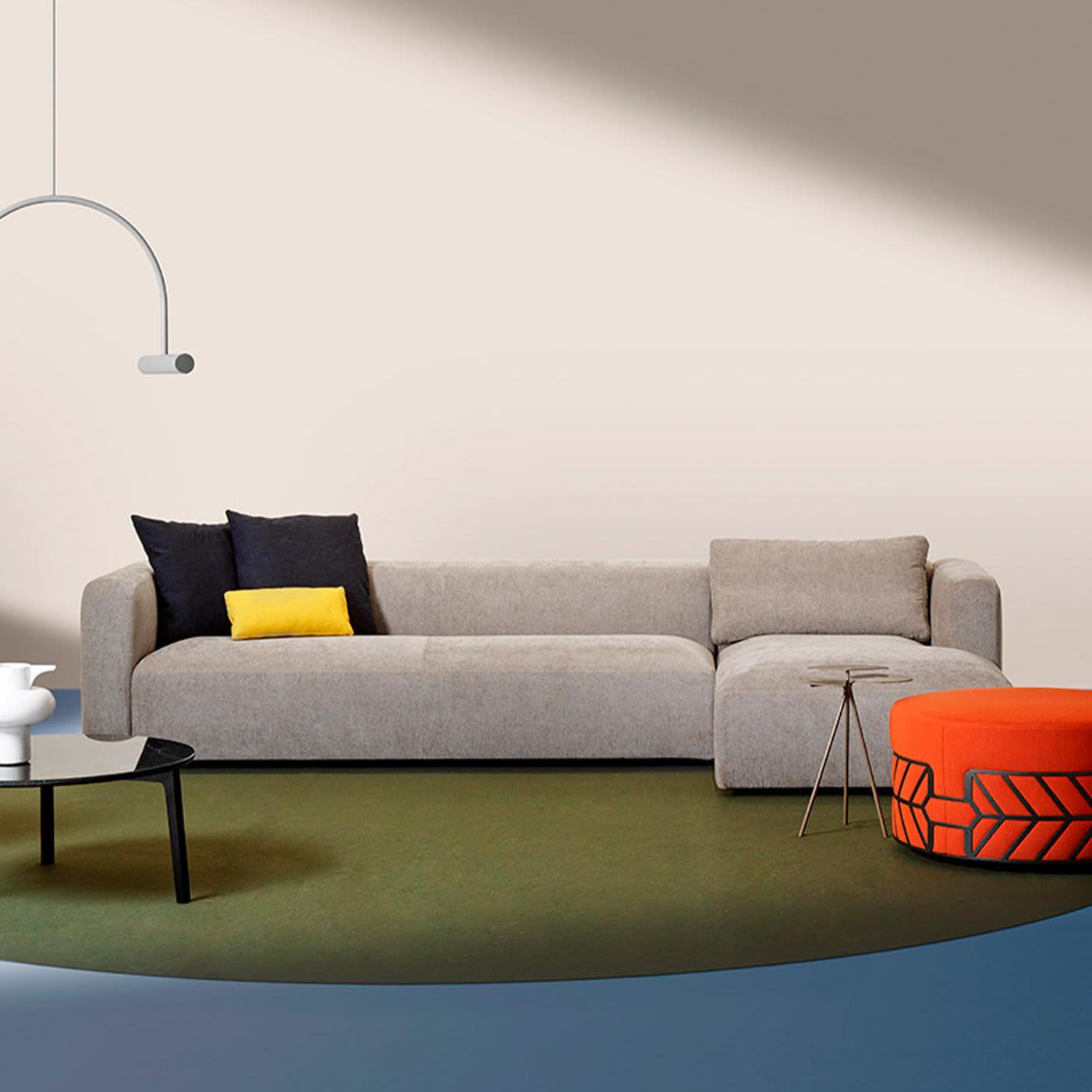 Belte Red Pouf