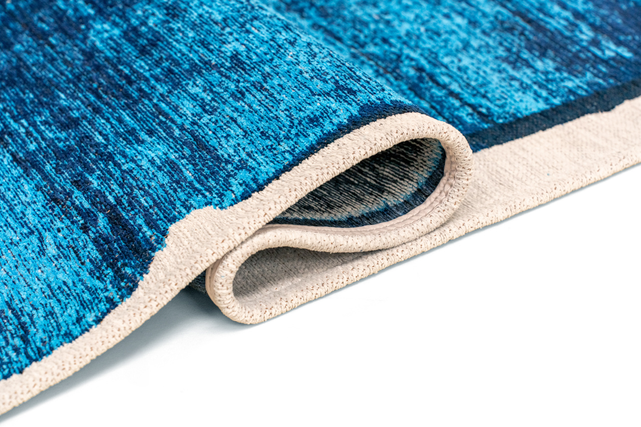 Brush Diva Blue Premium Belgian Rug | Size: 140 × 200 cm