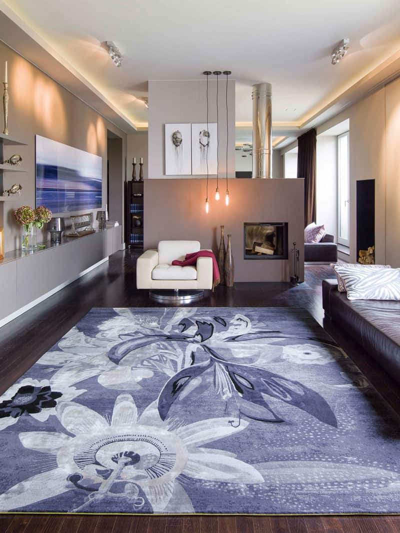 سجادة «ريد فلاور» | المقاس: 250 × 300 cm