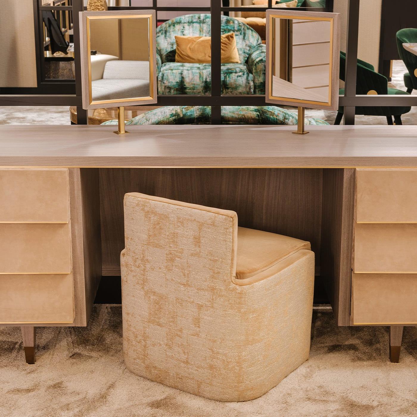 Hancock Artisan Vanity Table | Color: Brown