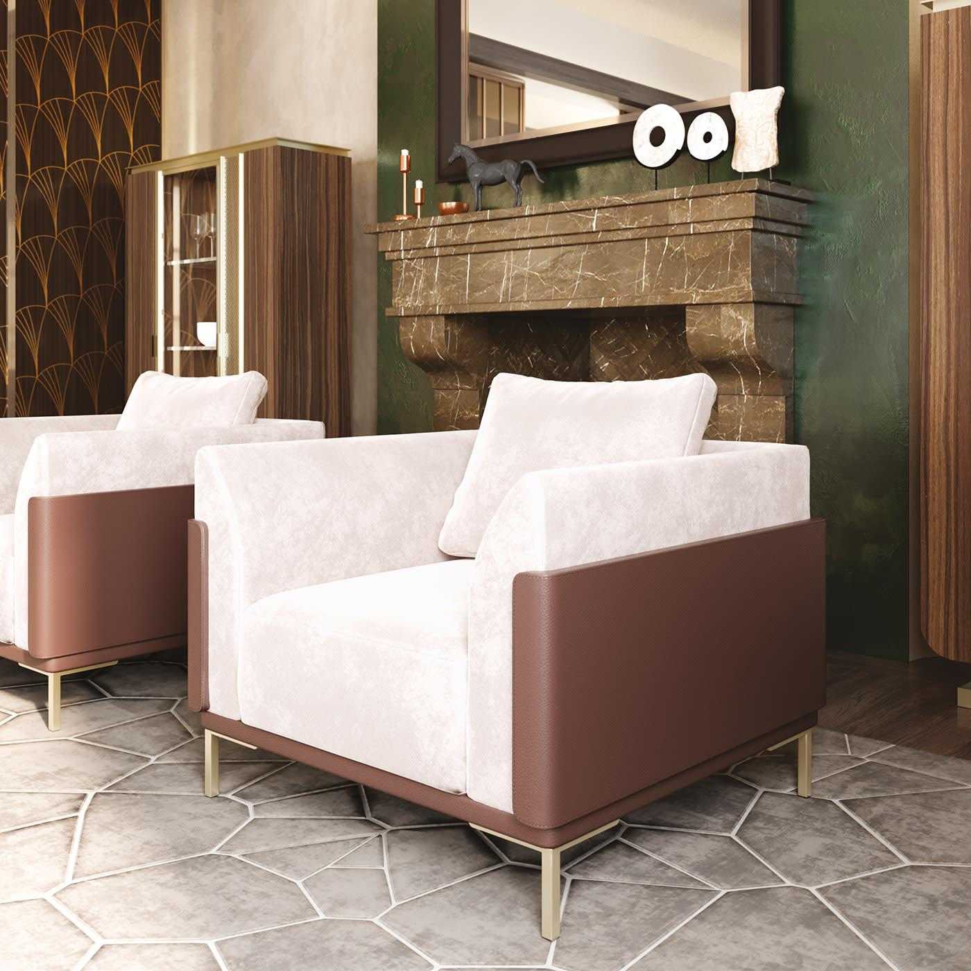 Vittoria Armchair