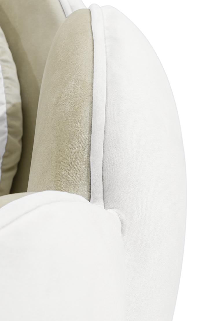 Lotus Serenity Armchair