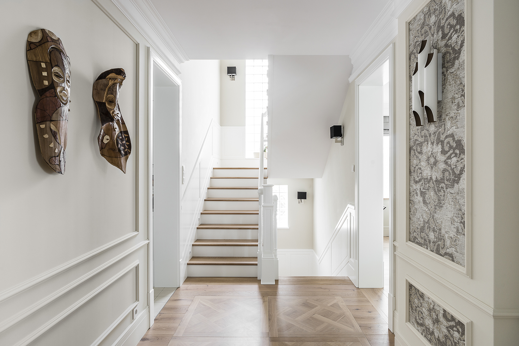 Bold Wall Lamp - 4