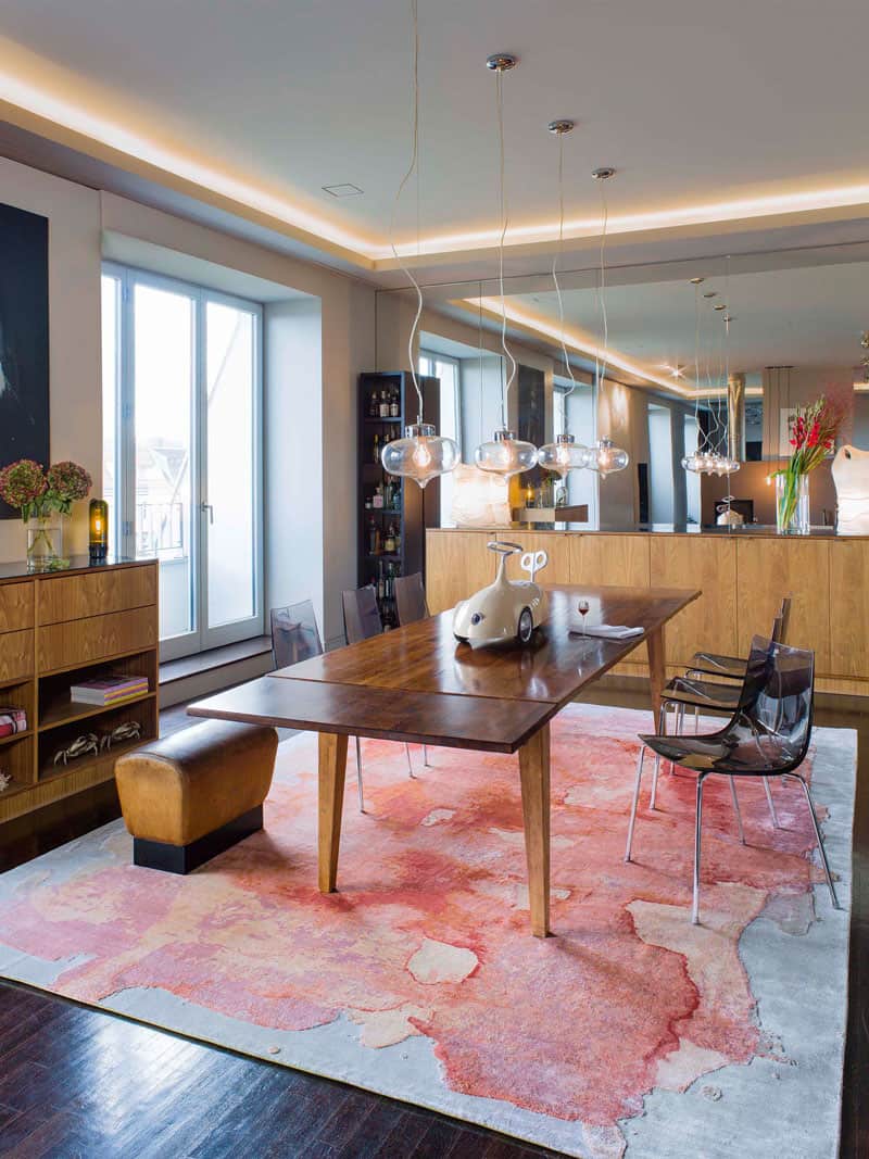 Mono Rose Rug