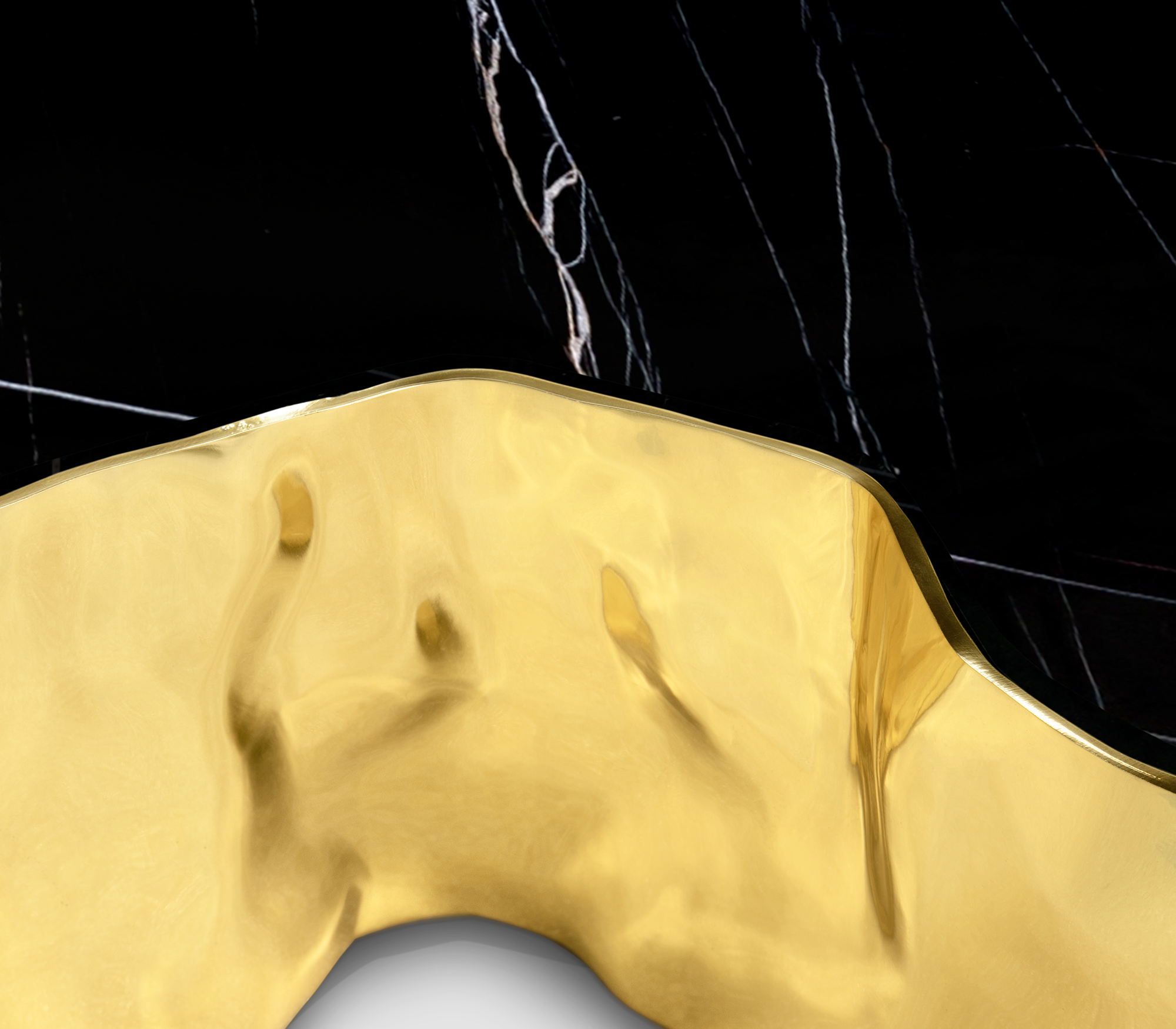 طاولة قهوة «برادايس» | الأبعاد: W 138 × D 95 × H 36 cm