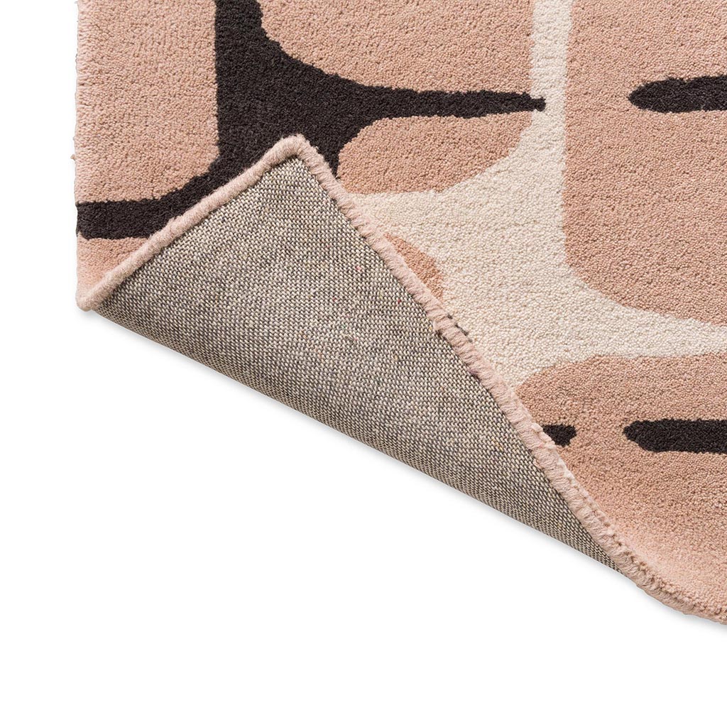 Going Lohko Rug | Size: 250 × 350 cm