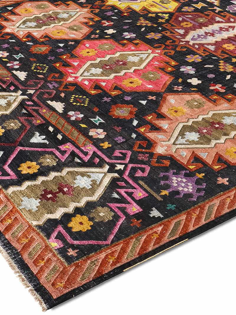 سجادة «فلات ويف» يدوية الصنع | المقاس: 183 × 274 cm