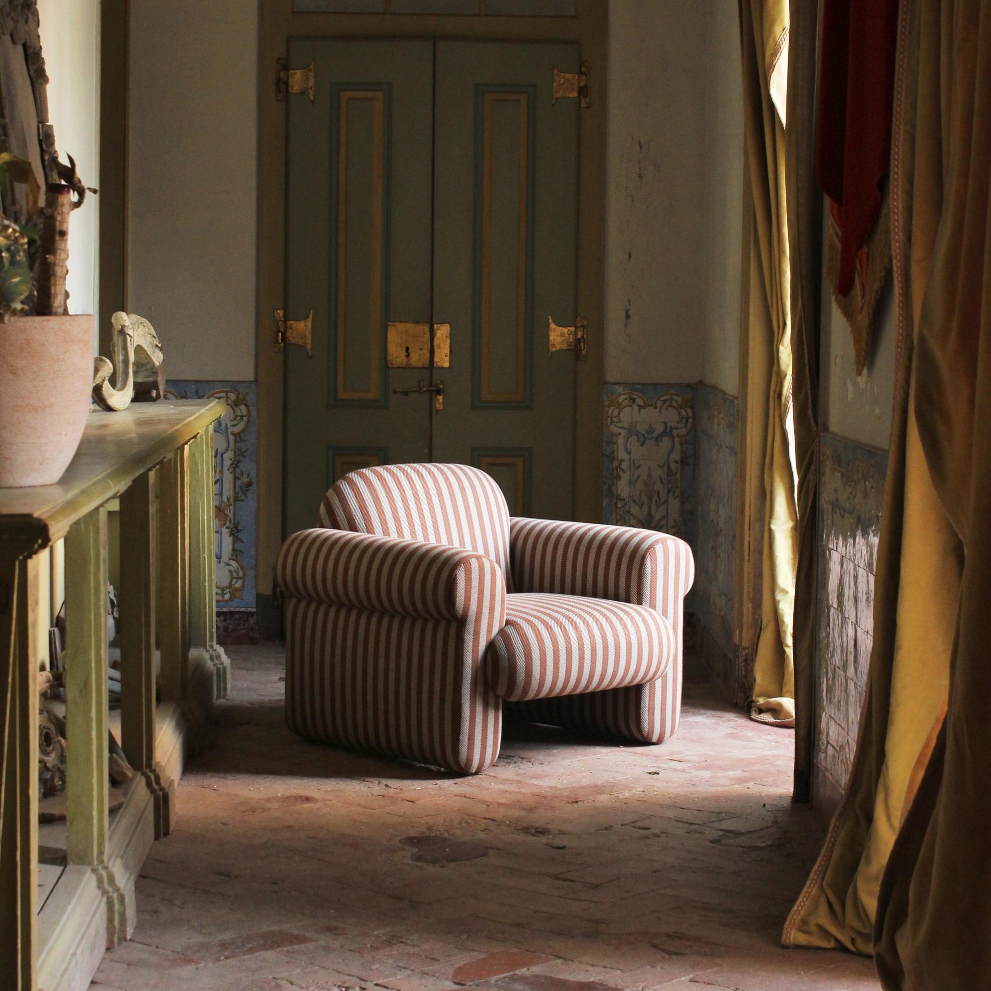 Oscar Striped Armchair - 1