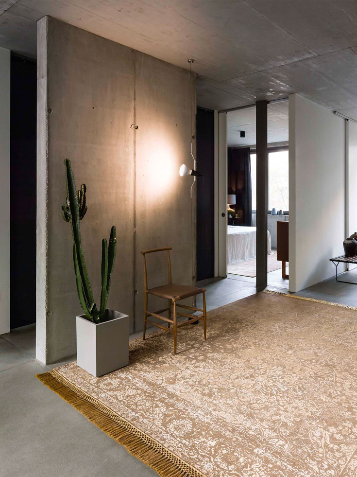 Zero Pile Rug | Size: 250 × 300 cm