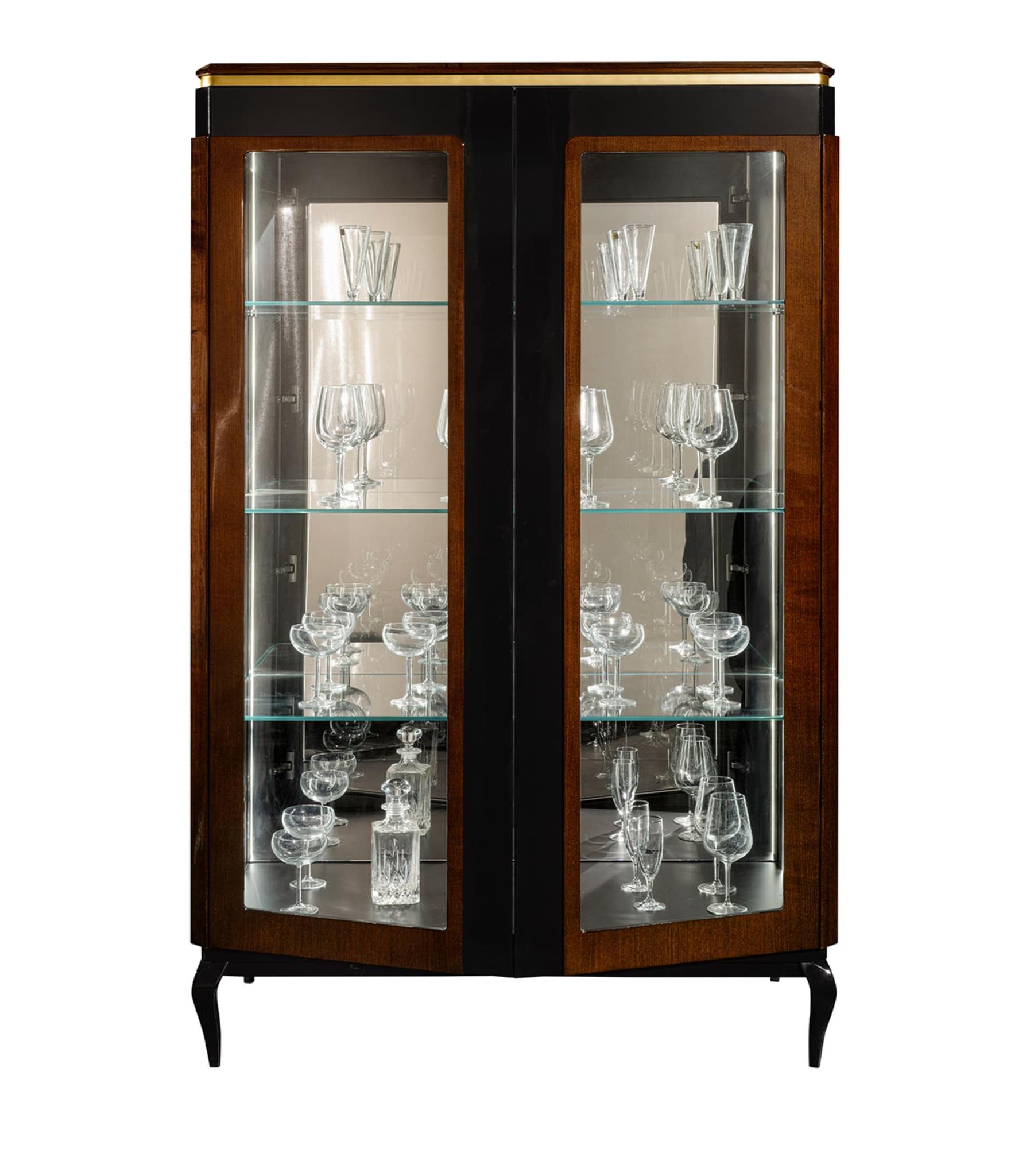 Premium Cabinet