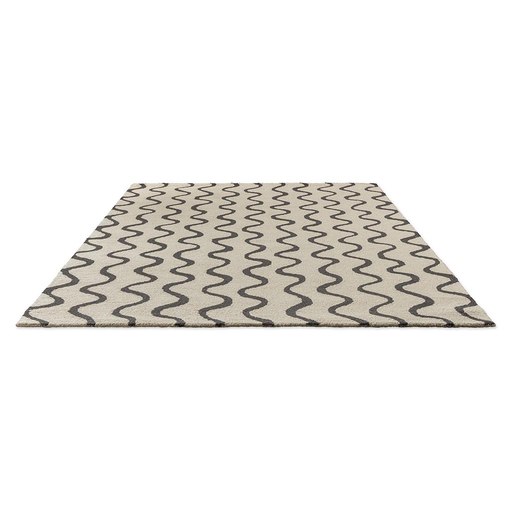 Ribbon Rug | Size: 250 × 350 cm