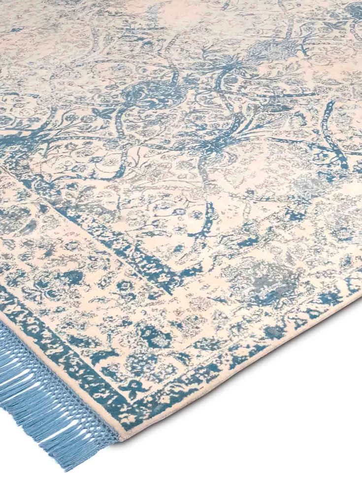 Light Blue Rug | Size: 274 × 365 cm