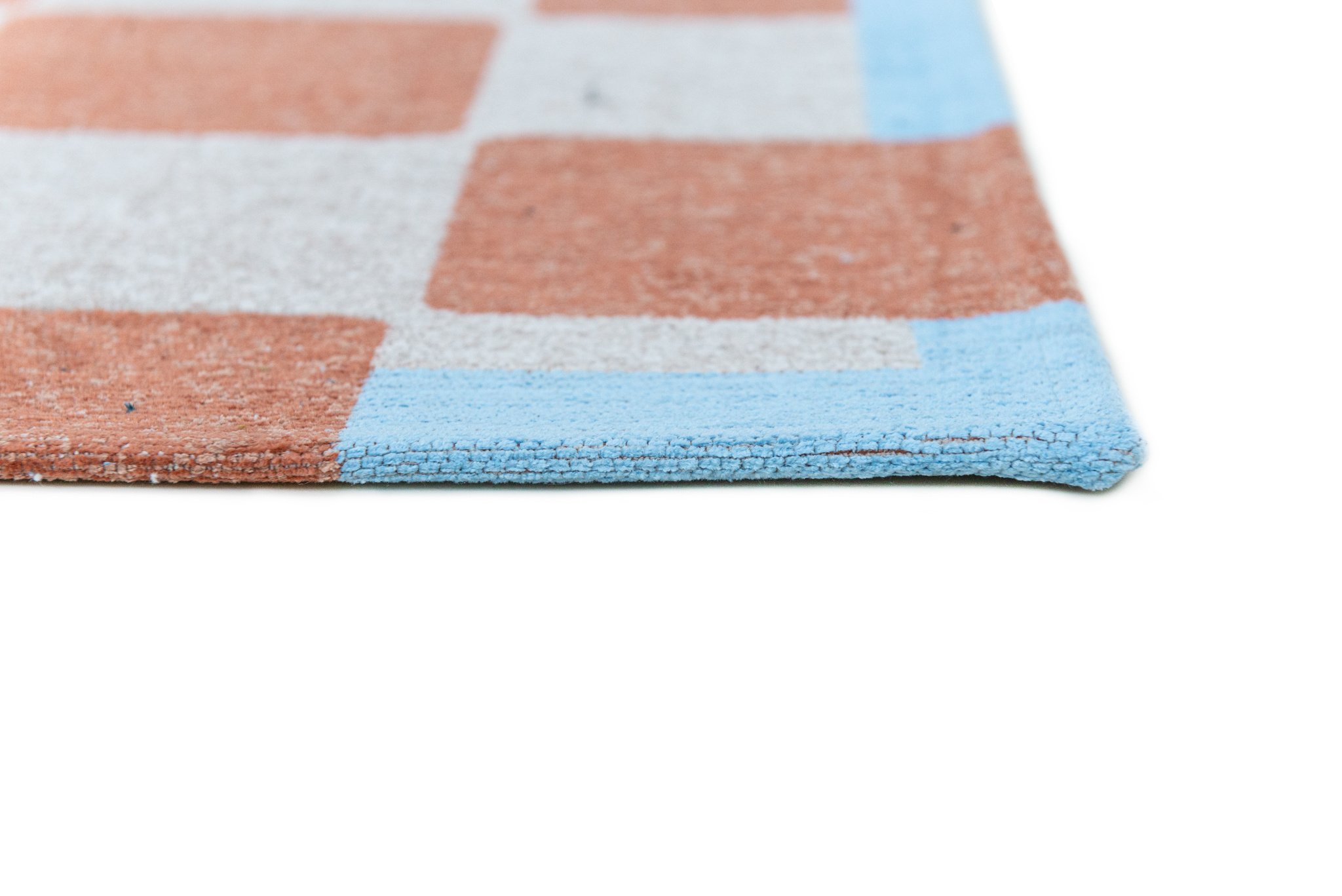 Nude Rug | Size: 140 × 200 cm
