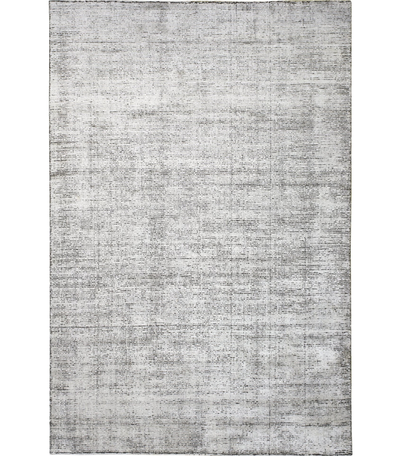 سجادة «ساتن» | المقاس: 200 × 300 cm | اللون: Brown