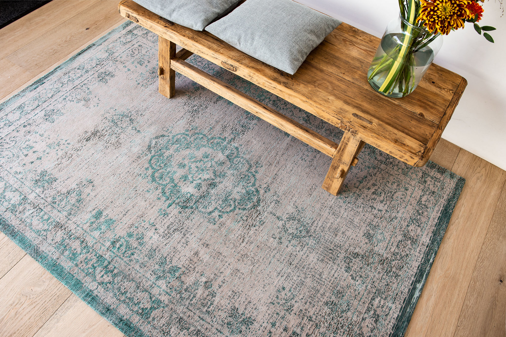 Vintage Style Jade Oyster Rug | Size: 140 × 200 cm
