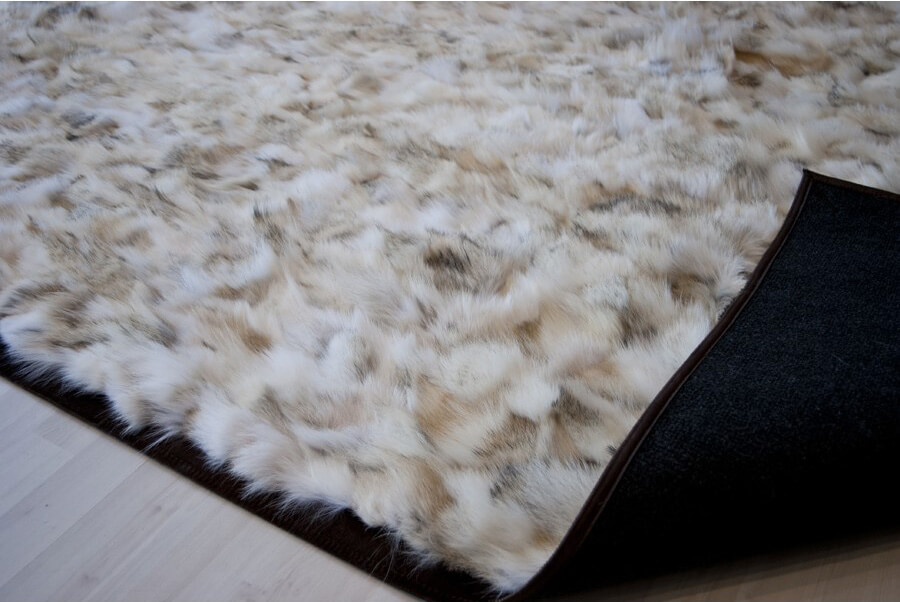 Wolf Fur Rug | Size: 300 × 400 cm