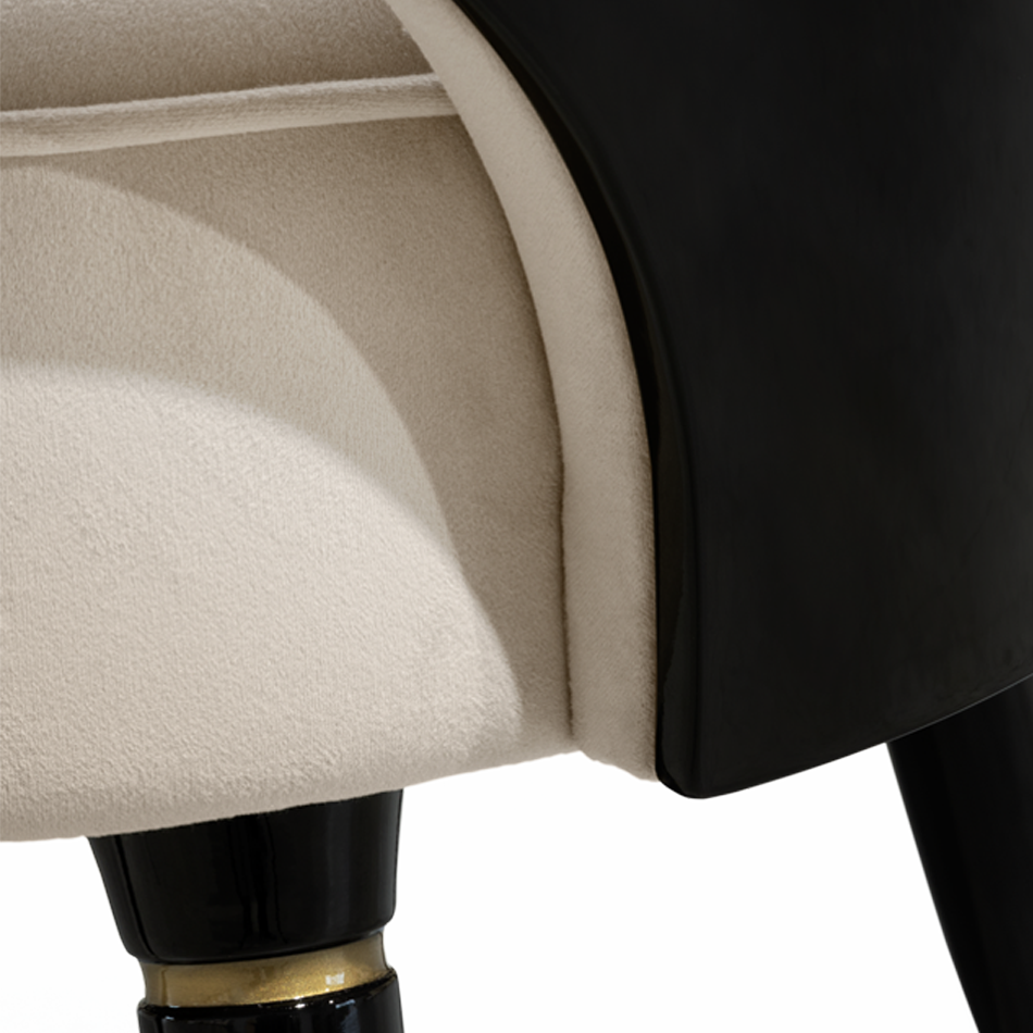 Colton Armchair II