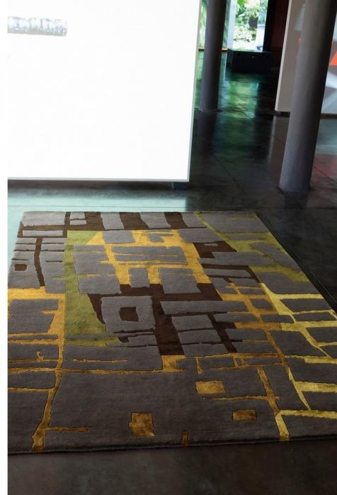 Diana Wool & Viscose Rug | Size: 250 × 350 cm
