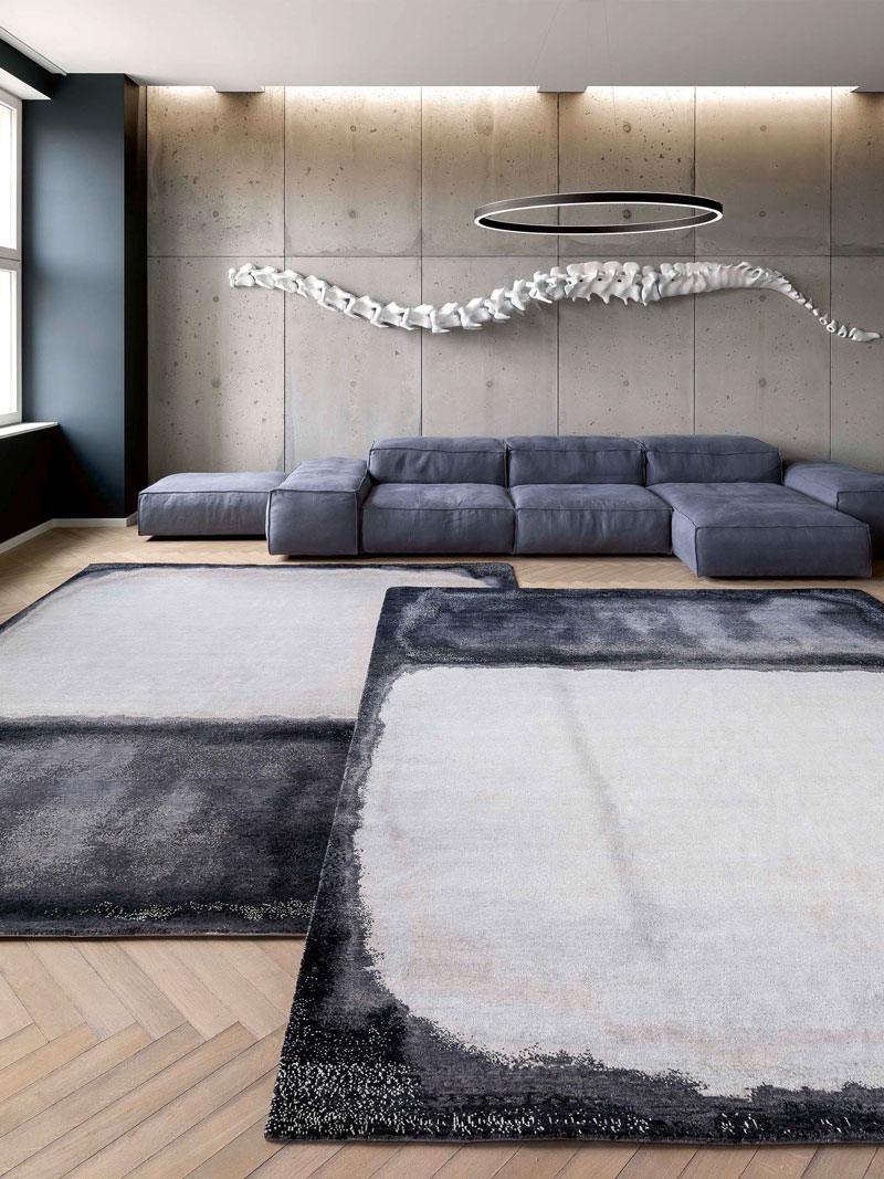 White Grey Rug | Size: 183 × 274 cm