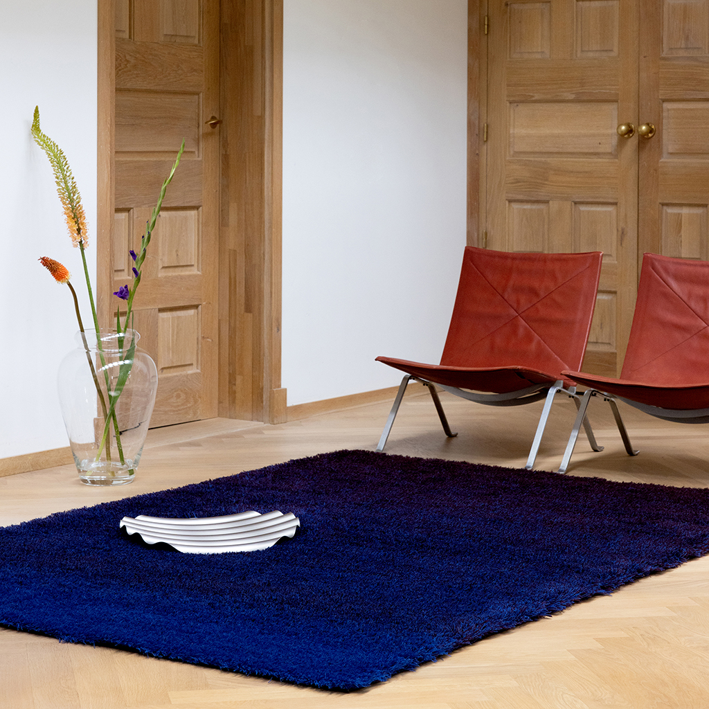 Shade High Rug | Size: 200 × 300 cm