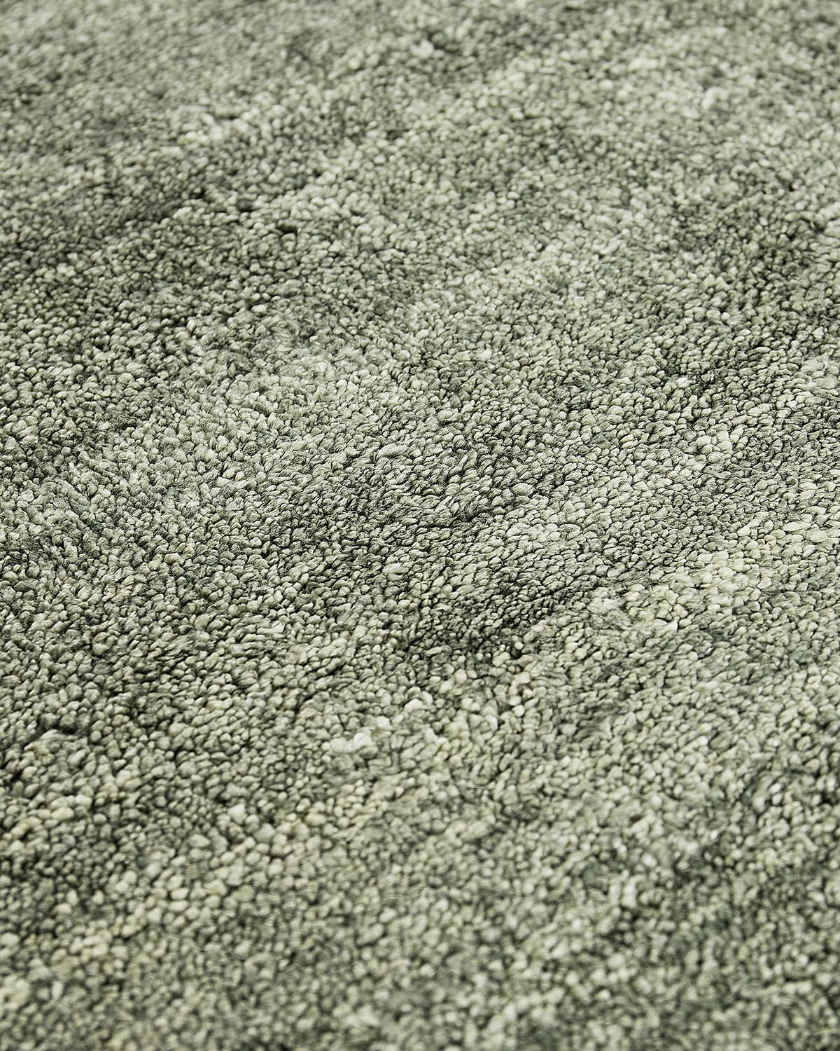 Pure Green Bamboo Silk Rug | Size: 250 × 300 cm