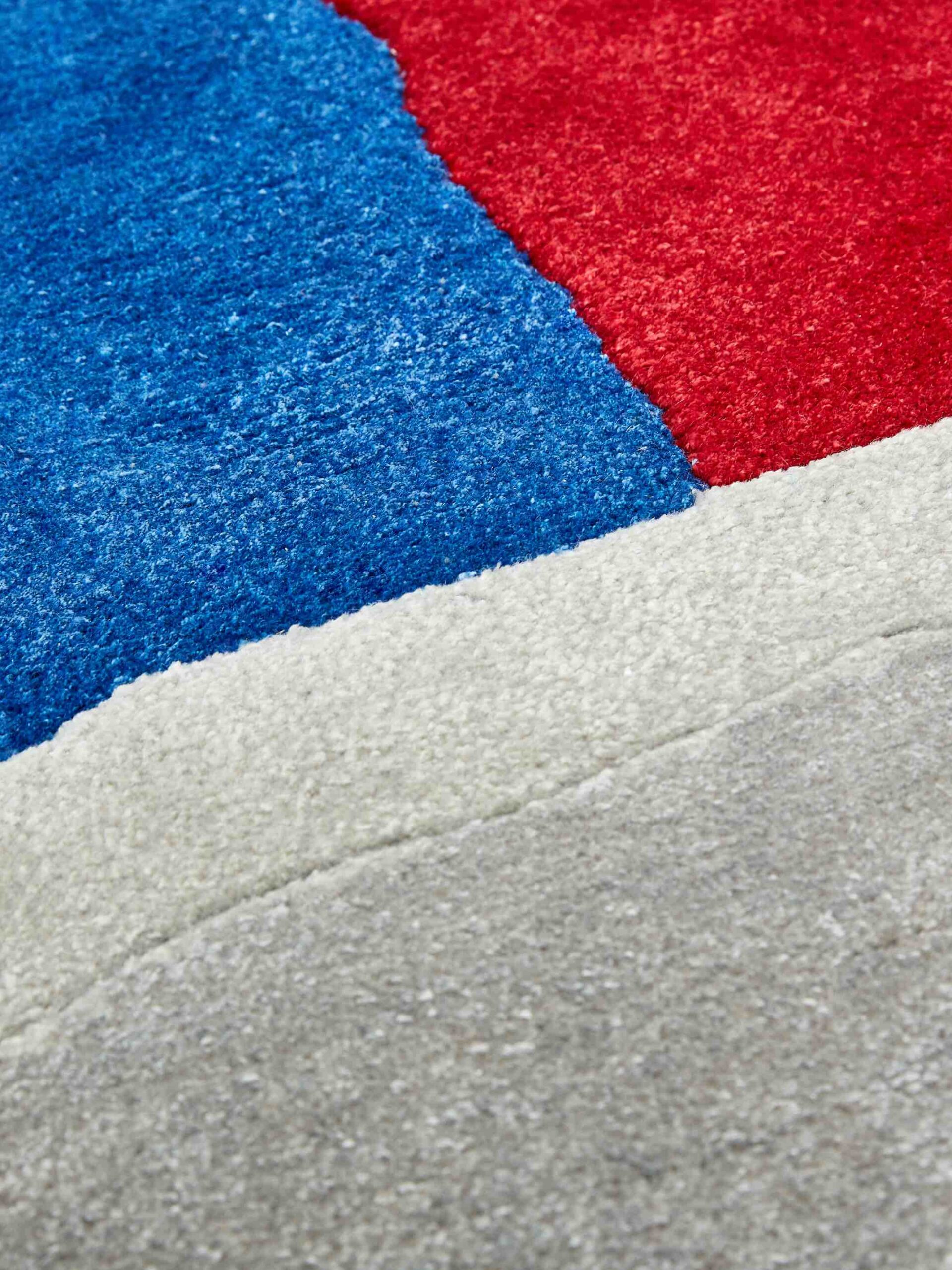 Luxury Rug | Size: 200 × 300 cm