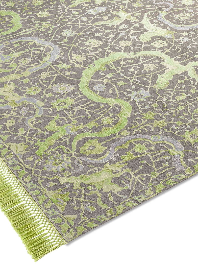 سجادة «تبريز» | المقاس: 365 × 457 cm