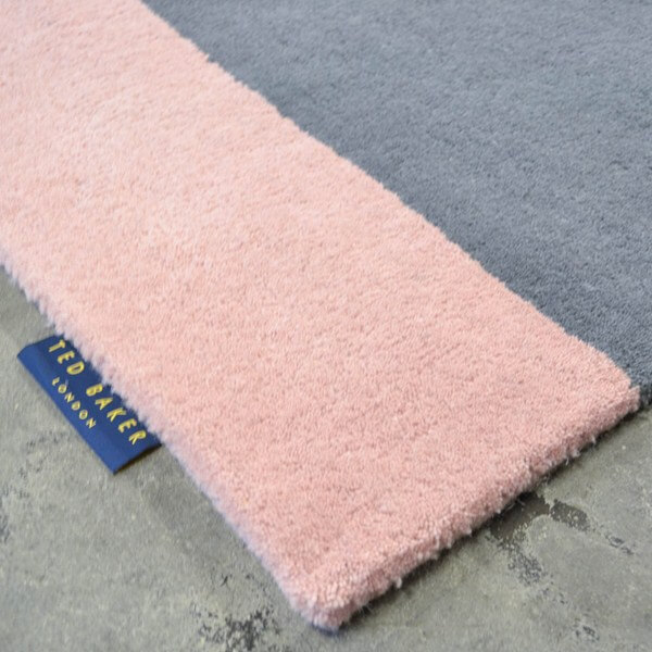 Plaid Rug | Size: 250 × 350 cm