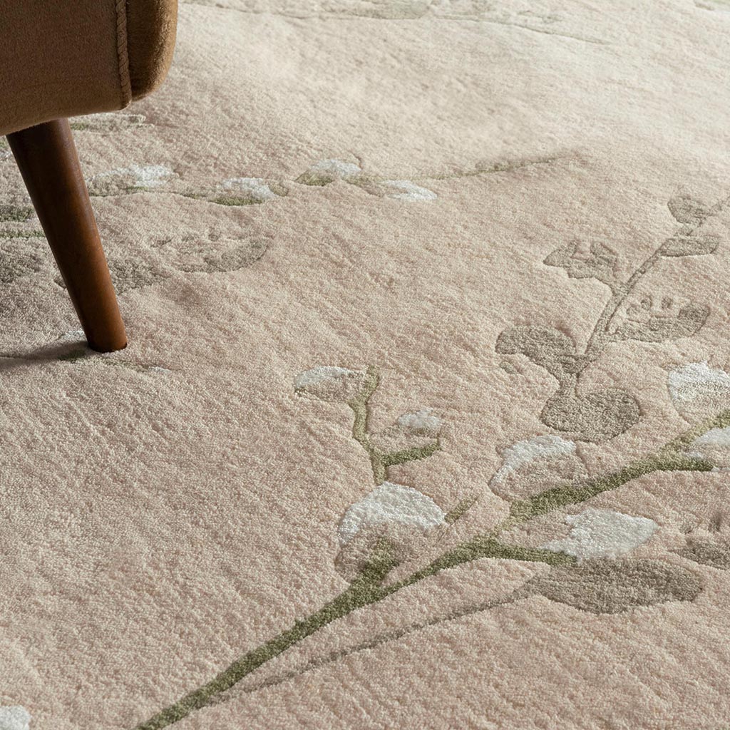 Pussy Willow Rug | Size: 170 × 240 cm
