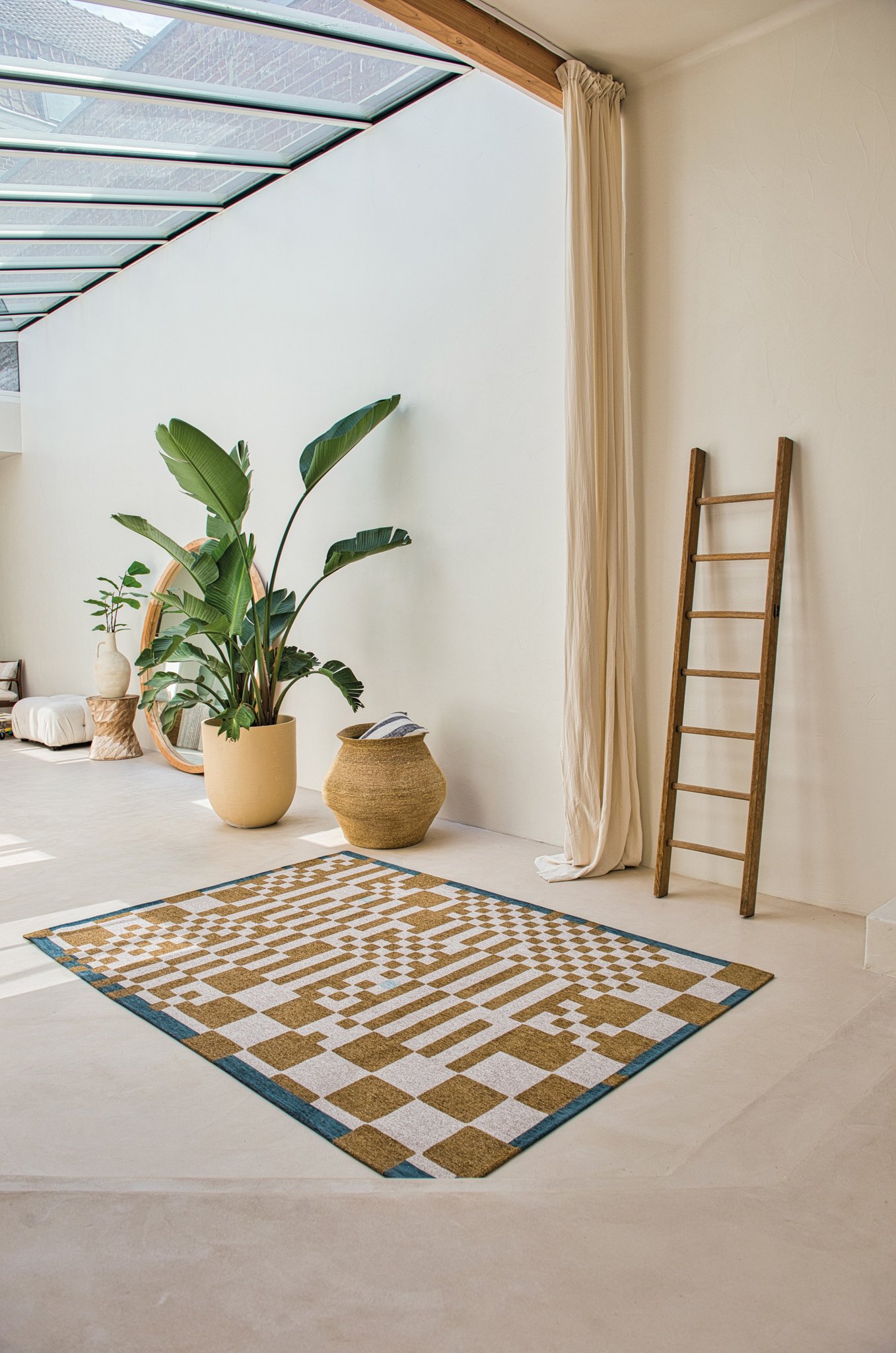 Honey Rug | Size: 240 × 340 cm