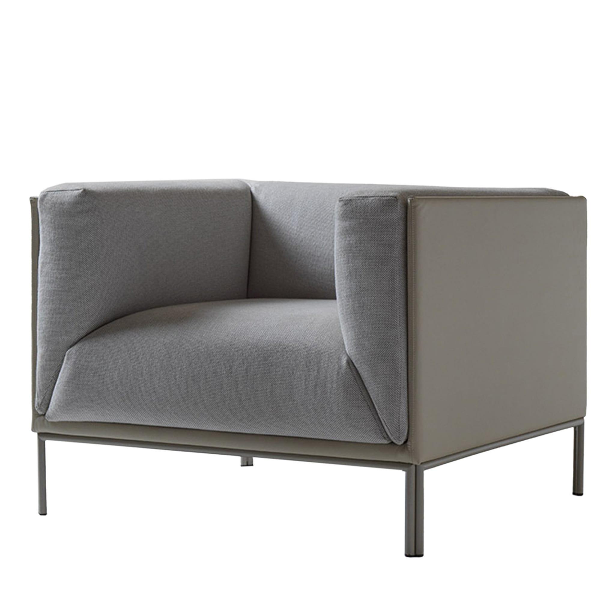 Clou Armchair