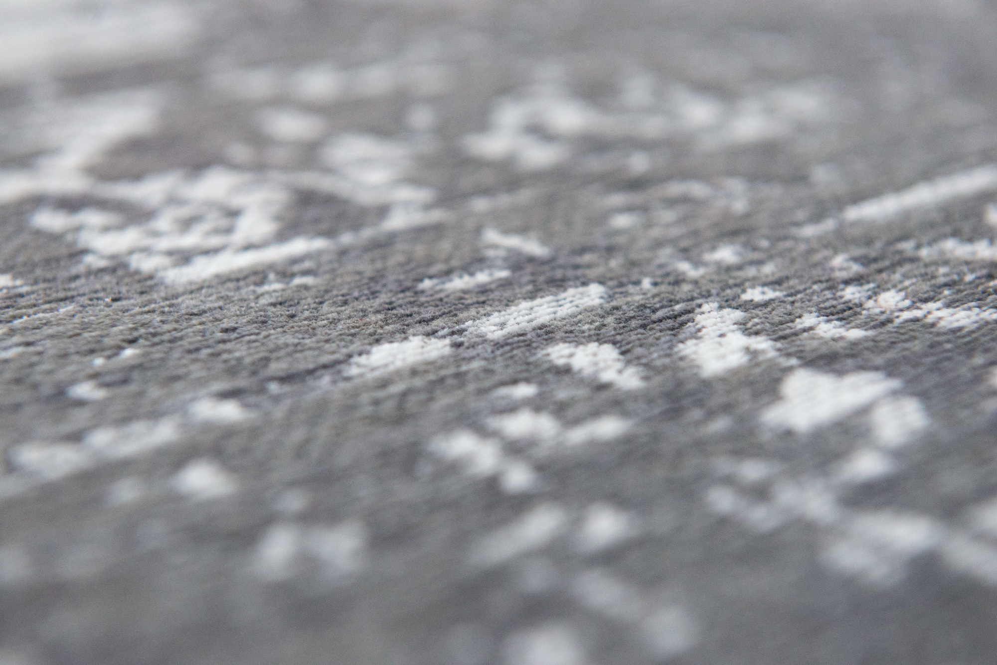Stone Rug | Size: 240 × 340 cm