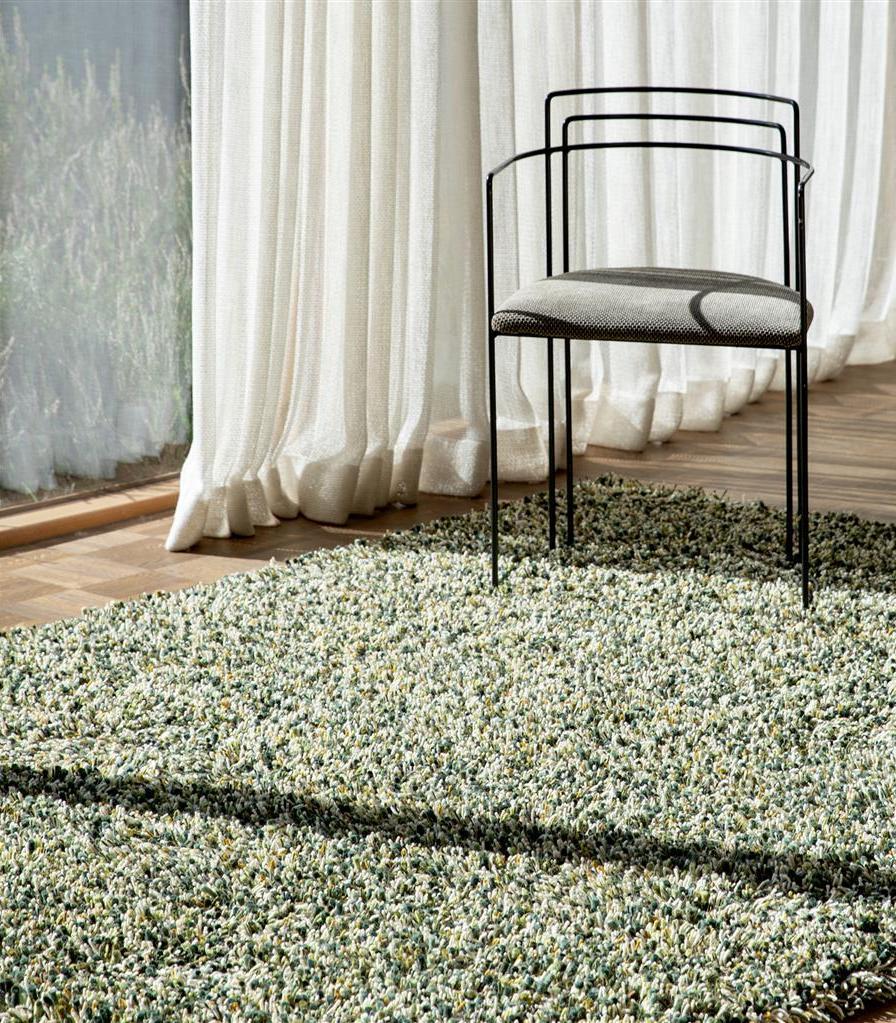 Spring Into the Woods Rug | Size: 140 × 200 cm