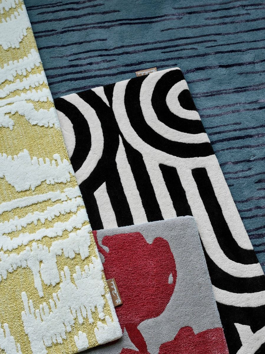 Turnabouts Rug | Size: 250 × 350 cm