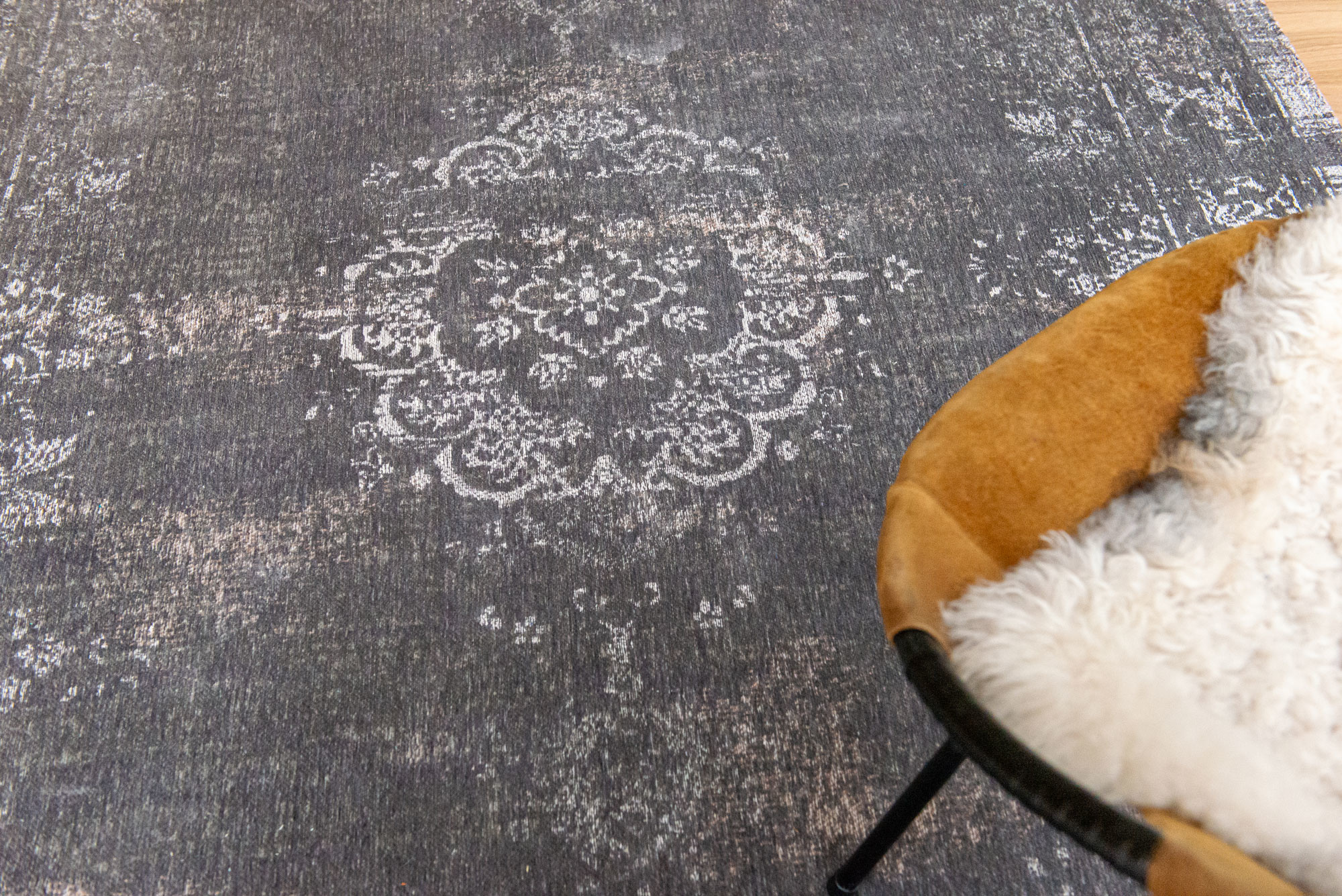 Stone Rug | Size: 240 × 340 cm