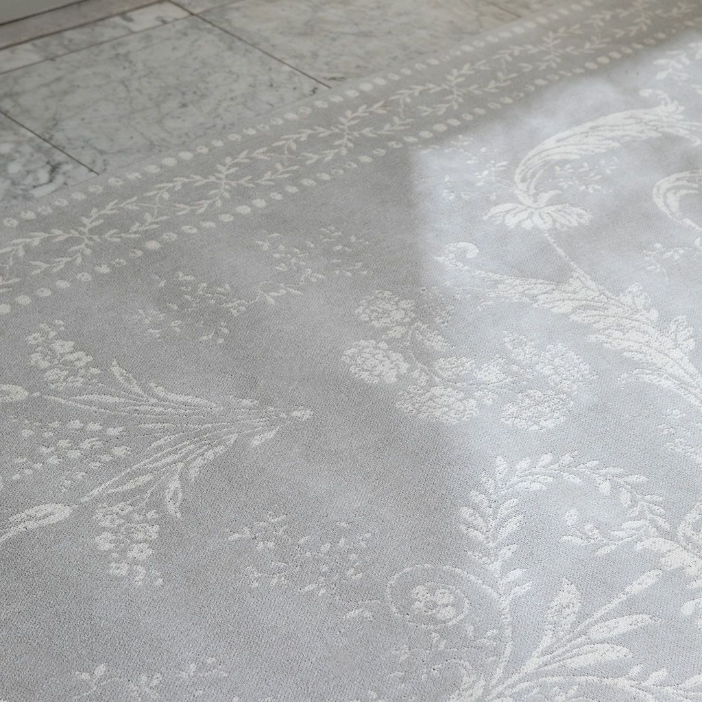 Josette Rug | Size: 250 × 350 cm