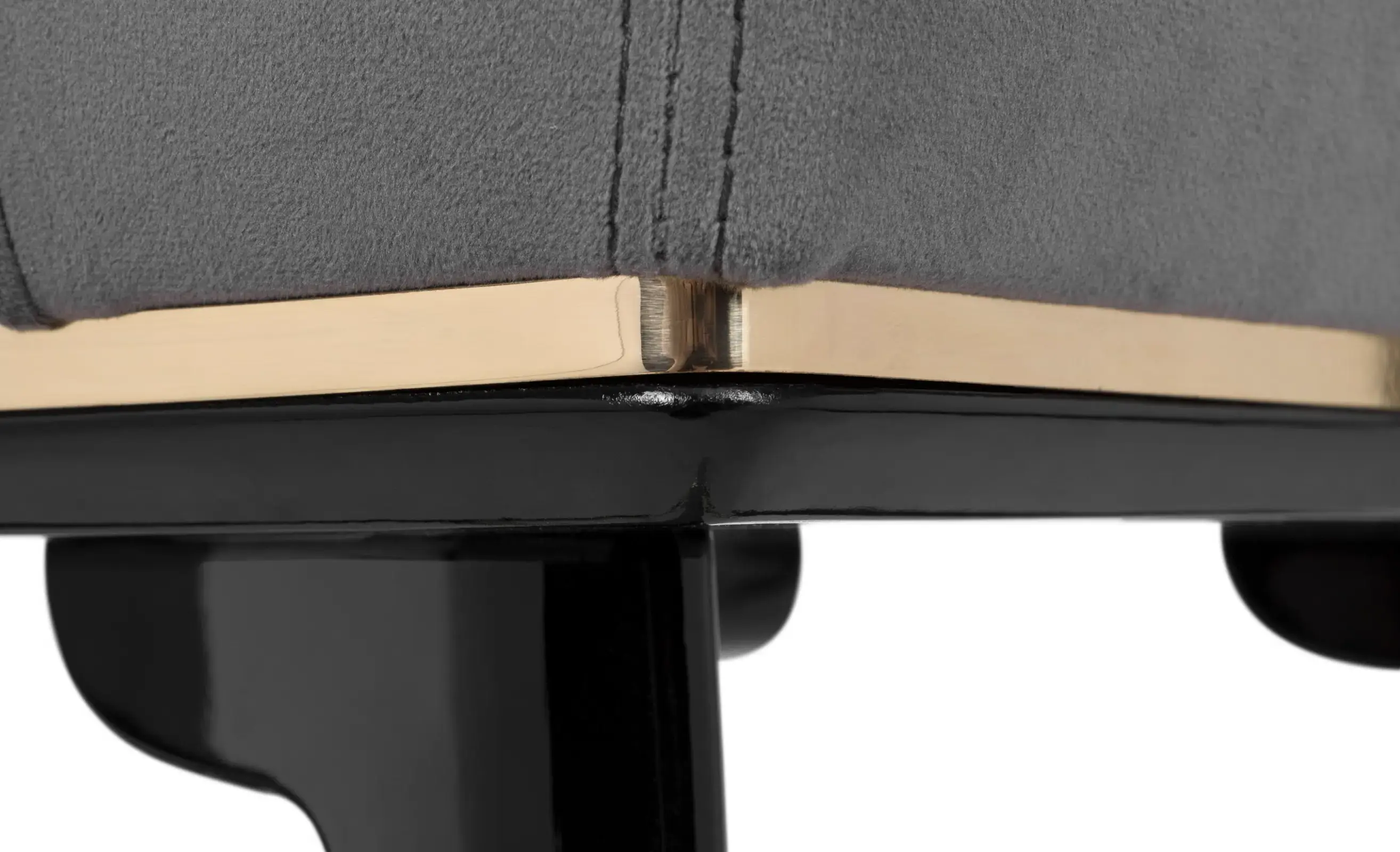 Rogue Bar Chair