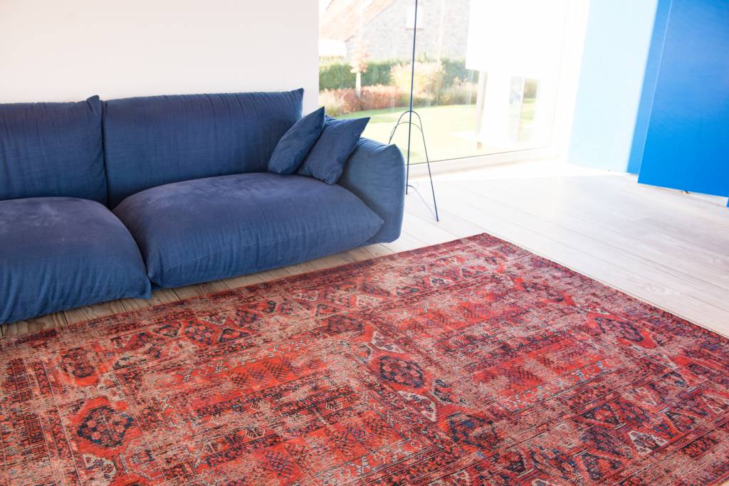 Signature Red Rug | Size: 170 × 240 cm