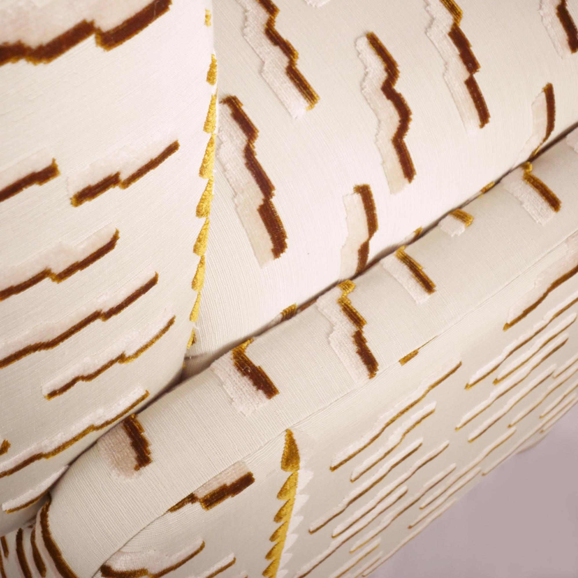 Cindy Modern Tufted Chair